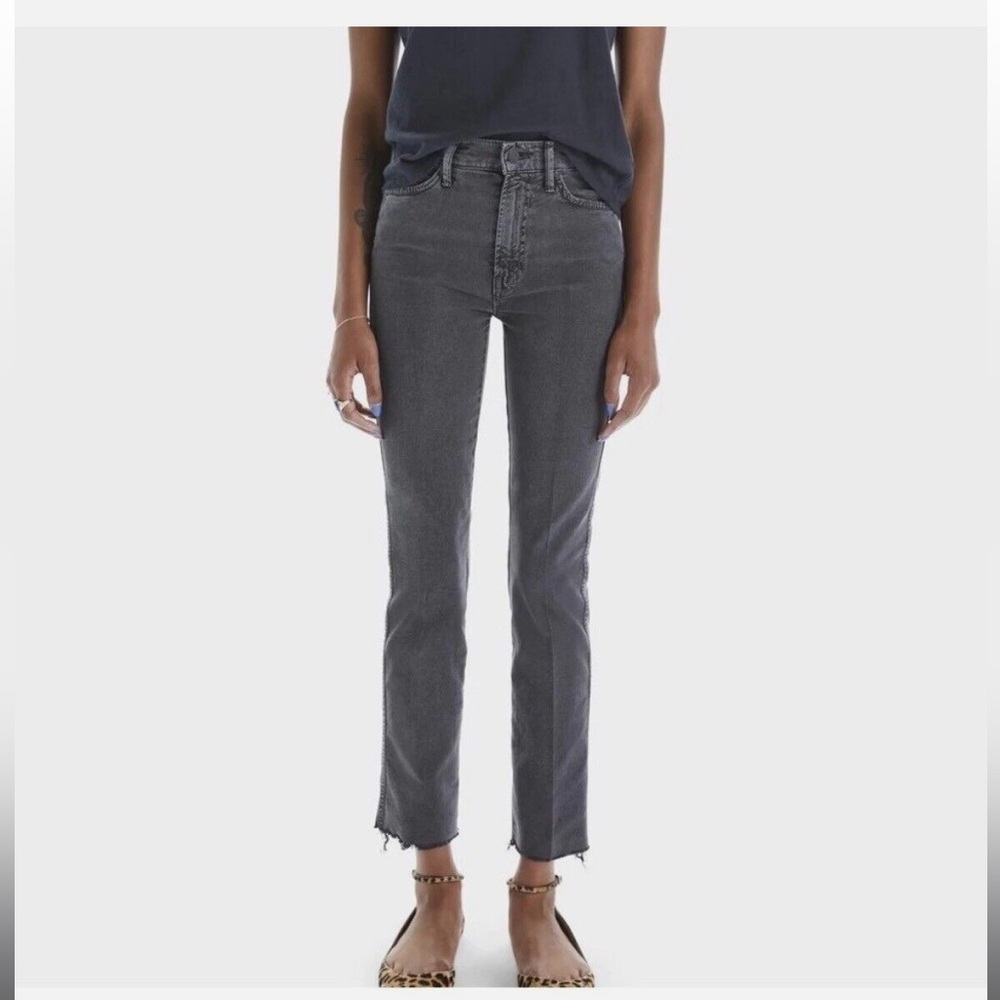 MOTHER JEANS | High Waisted Rascal Ankle Fray - Size 28